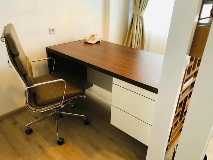 Bening Boutique Hotel Managed By Salak Hospitality Bekasi Ngoại thất bức ảnh
